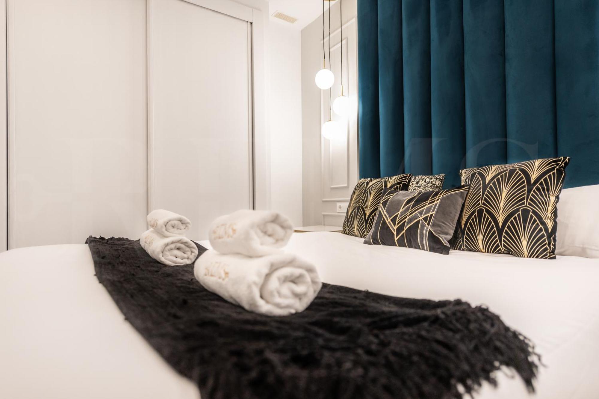 Glamorous Flat In The Heart Of Malaga By Rems Ngoại thất bức ảnh